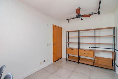 Apartamento à venda com 45m², 2 quartos e 1 vaga Apartamento à venda com 45m², 2 quartos e 1 vagaSala