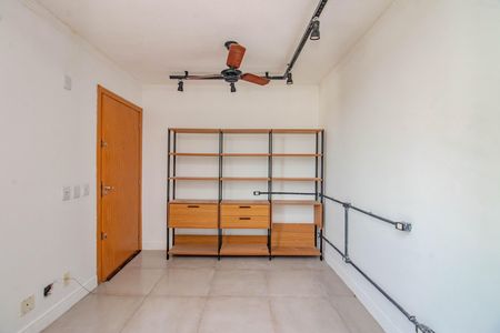 Apartamento à venda com 45m², 2 quartos e 1 vaga Apartamento à venda com 45m², 2 quartos e 1 vagaSala