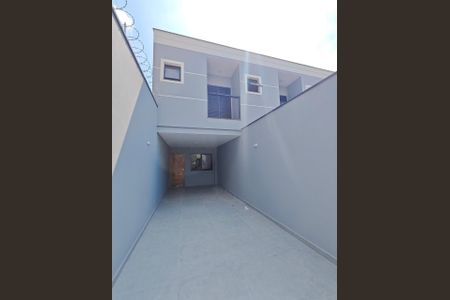 Casa à venda com 115m², 3 quartos e 2 vagasFoto 02