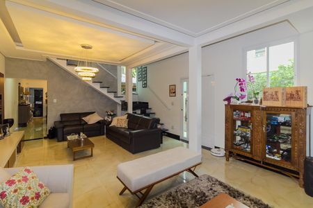 Sala de casa à venda com 3 quartos, 260m² em Jardim Vila Formosa, São Paulo