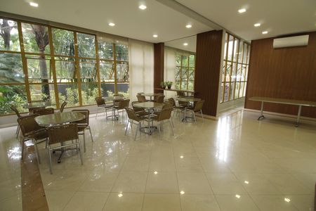 Apartamento para alugar com 111m², 3 quartos e 2 vagasÁrea comum - Salão de festas