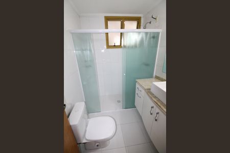 Apartamento para alugar com 111m², 3 quartos e 2 vagasBanheiro social