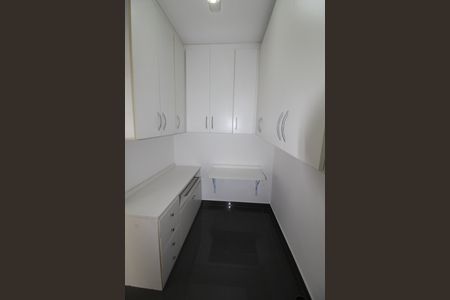 Apartamento para alugar com 111m², 3 quartos e 2 vagasÁrea de Serviço