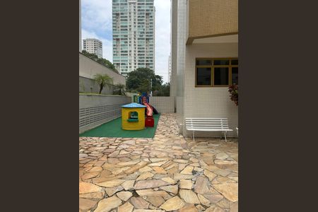 Apartamento para alugar com 111m², 3 quartos e 2 vagas Apartamento para alugar com 111m², 3 quartos e 2 vagasÁrea externa