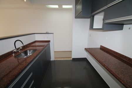 Apartamento para alugar com 111m², 3 quartos e 2 vagasCozinha