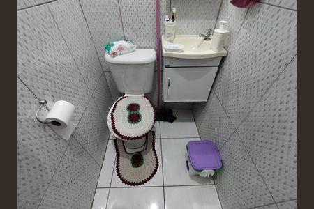 Casa para alugar com 100m², 2 quartos e sem vaga Casa para alugar com 100m², 2 quartos e sem vagaBanheiro - torneira