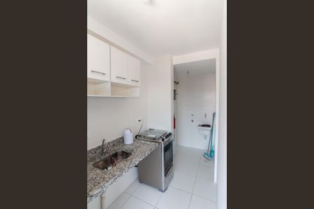 Apartamento à venda com 45m², 2 quartos e 1 vaga Apartamento à venda com 45m², 2 quartos e 1 vagaCozinha e Área de Serviço
