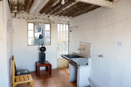 Casa à venda com 195m², 3 quartos e 2 vagas Casa à venda com 195m², 3 quartos e 2 vagasLavanderia