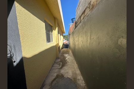 Casa à venda com 61m², 2 quartos e 2 vagasQuintal