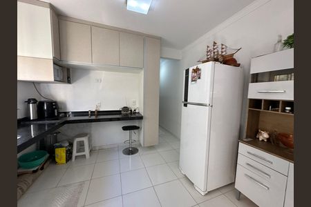 Casa à venda com 61m², 2 quartos e 2 vagasCozinha