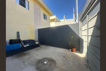 Casa à venda com 61m², 2 quartos e 2 vagasGaragem
