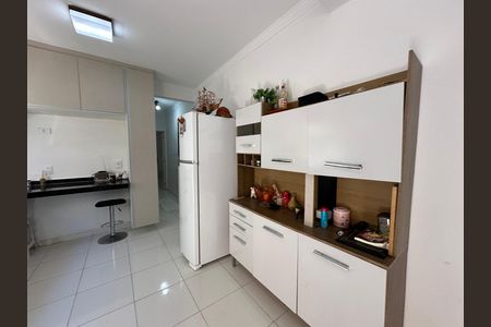 Casa à venda com 61m², 2 quartos e 2 vagasCozinha