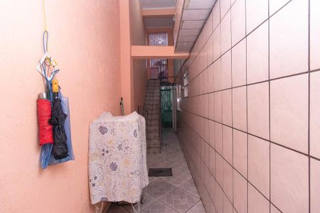 Casa à venda com 120m², 2 quartos e 1 vaga Casa à venda com 120m², 2 quartos e 1 vagaCorredor externo