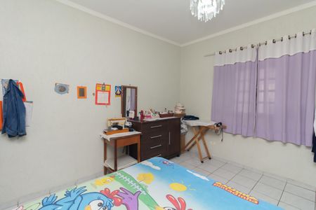 Casa à venda com 300m², 4 quartos e 3 vagasQuarto 1
