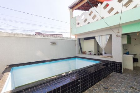 Casa à venda com 300m², 4 quartos e 3 vagasÁrea externa
