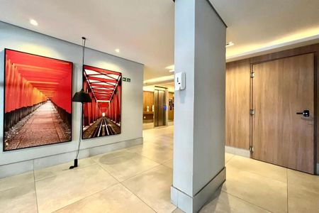 Apartamento à venda com 54m², 2 quartos e 1 vaga Apartamento à venda com 54m², 2 quartos e 1 vagaHall social