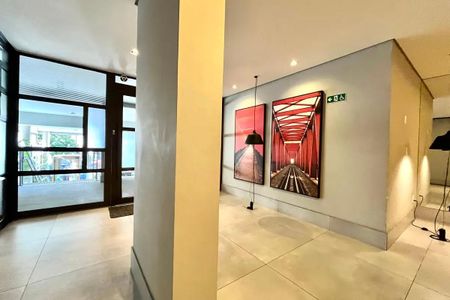 Apartamento à venda com 54m², 2 quartos e 1 vaga Apartamento à venda com 54m², 2 quartos e 1 vagaHall social