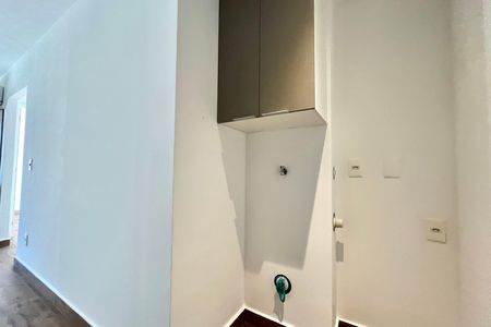 Apartamento à venda com 54m², 2 quartos e 1 vaga Apartamento à venda com 54m², 2 quartos e 1 vagaÁrea de Serviço