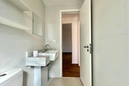 Apartamento à venda com 54m², 2 quartos e 1 vaga Apartamento à venda com 54m², 2 quartos e 1 vagaBanheiro Corredor