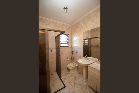 Casa à venda com 118m², 3 quartos e 4 vagasBanheiro Social
