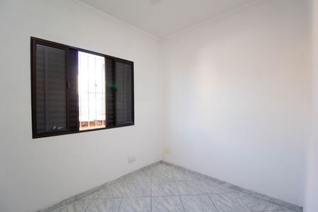Casa à venda com 118m², 3 quartos e 4 vagasQuarto 2
