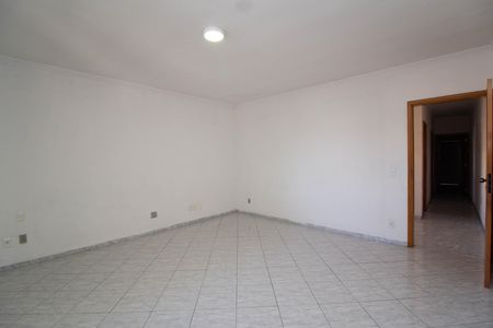 Casa à venda com 118m², 3 quartos e 4 vagasQuarto 1