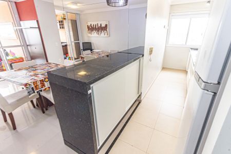 Apartamento para alugar com 60m², 2 quartos e 2 vagas Apartamento para alugar com 60m², 2 quartos e 2 vagasCozinha