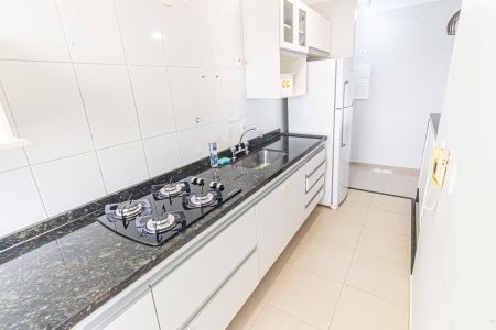 Apartamento para alugar com 60m², 2 quartos e 2 vagas Apartamento para alugar com 60m², 2 quartos e 2 vagasCozinha