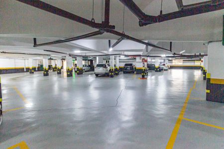 Apartamento para alugar com 60m², 2 quartos e 2 vagas Apartamento para alugar com 60m², 2 quartos e 2 vagasÁrea comum - Garagem