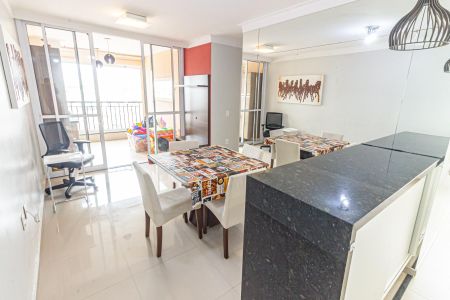 Apartamento para alugar com 60m², 2 quartos e 2 vagas Apartamento para alugar com 60m², 2 quartos e 2 vagasSala
