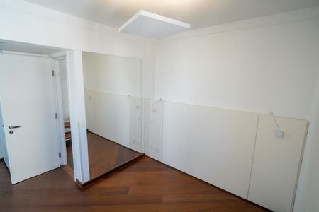 Apartamento à venda com 113m², 2 quartos e 2 vagas Apartamento à venda com 113m², 2 quartos e 2 vagasQuarto