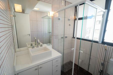 Apartamento à venda com 113m², 2 quartos e 2 vagas Apartamento à venda com 113m², 2 quartos e 2 vagasBanheiro