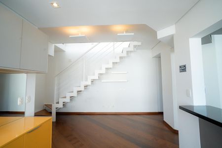Apartamento à venda com 113m², 2 quartos e 2 vagas Apartamento à venda com 113m², 2 quartos e 2 vagasSala