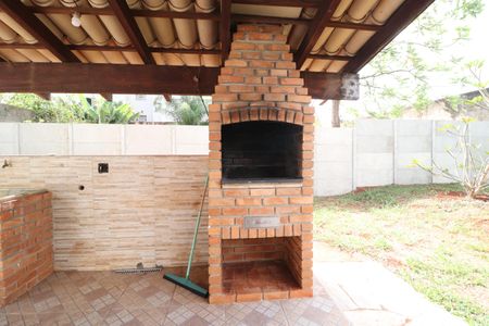 Casa para alugar com 400m², 4 quartos e 6 vagasChurrasqueira
