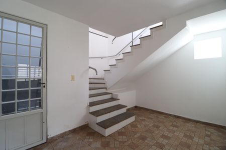 Casa para alugar com 400m², 4 quartos e 6 vagasCozinha 1