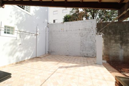 Casa para alugar com 400m², 4 quartos e 6 vagasÁrea de Serviço