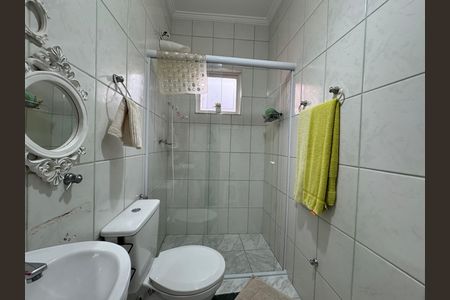 Casa para alugar com 166m², 3 quartos e 3 vagas Casa para alugar com 166m², 3 quartos e 3 vagasBanheiro da Suíte 2