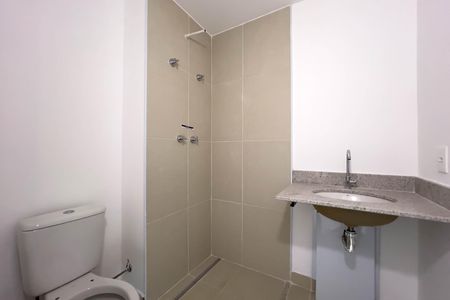 Studio à venda com 28m², 1 quarto e sem vaga Studio à venda com 28m², 1 quarto e sem vagaBanheiro