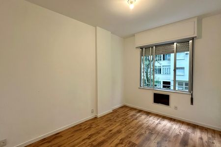 Apartamento para alugar com 56m², 1 quarto e sem vaga