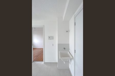 Apartamento para alugar com 27m², 1 quarto e sem vaga Apartamento para alugar com 27m², 1 quarto e sem vagaCozinha e Área de Serviço