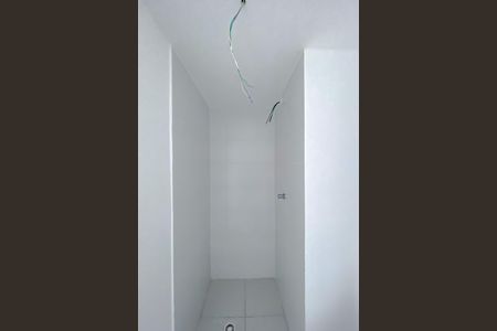 Apartamento para alugar com 27m², 1 quarto e sem vaga Apartamento para alugar com 27m², 1 quarto e sem vagaBanheiro da Suíte