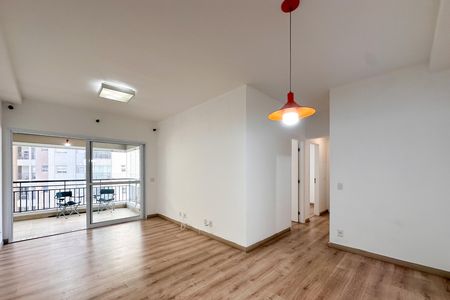 Apartamento à venda com 93m², 3 quartos e 2 vagas Apartamento à venda com 93m², 3 quartos e 2 vagasSala
