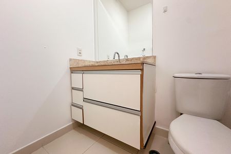 Apartamento à venda com 93m², 3 quartos e 2 vagas Apartamento à venda com 93m², 3 quartos e 2 vagasBanheiro Social