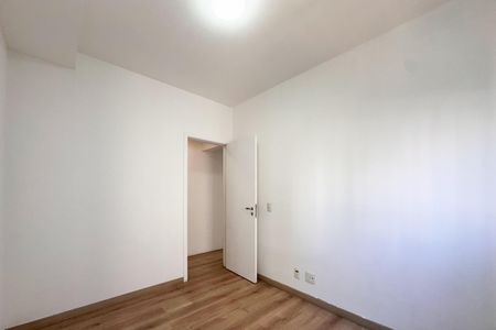 Apartamento à venda com 93m², 3 quartos e 2 vagas Apartamento à venda com 93m², 3 quartos e 2 vagasQuarto 2