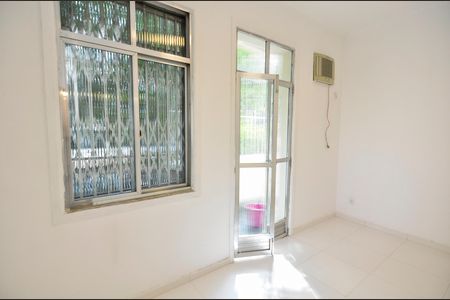 Apartamento para alugar com 65m², 2 quartos e sem vaga Apartamento para alugar com 65m², 2 quartos e sem vagaSuíte