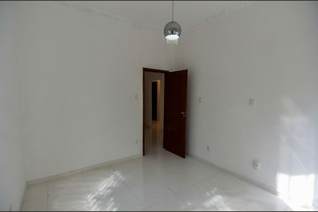 Apartamento para alugar com 65m², 2 quartos e sem vaga Apartamento para alugar com 65m², 2 quartos e sem vagaQuarto