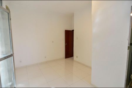 Apartamento para alugar com 65m², 2 quartos e sem vaga Apartamento para alugar com 65m², 2 quartos e sem vagaSuíte