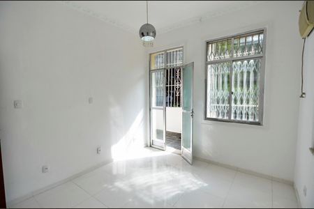 Apartamento para alugar com 65m², 2 quartos e sem vaga Apartamento para alugar com 65m², 2 quartos e sem vagaQuarto