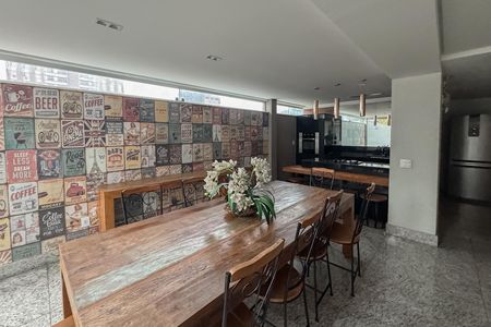 Apartamento à venda com 68m², 2 quartos e 2 vagas
