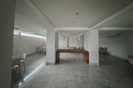 Apartamento à venda com 68m², 2 quartos e 2 vagas